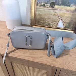 Marc Jacobs snapshot Crossbody Bag
Silver